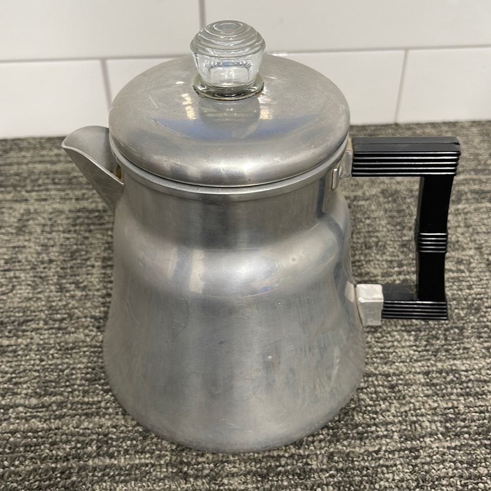 Wear-Ever x-3006 Pecolator Coffee Pot